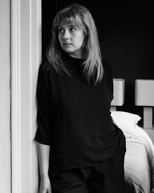 Portret van Niene Laan in zwart-wit